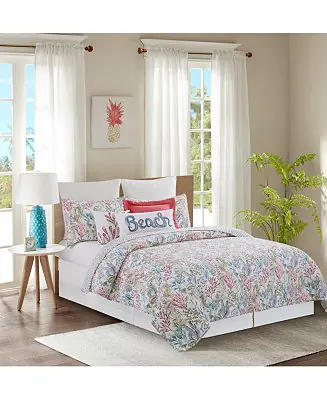 Delphina Reef F/Q Quilt Set Delphina Reef F/Q Quilt Set Fan Favorite