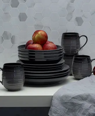 Money Back Guarantee Swirl Dinnerware Collection