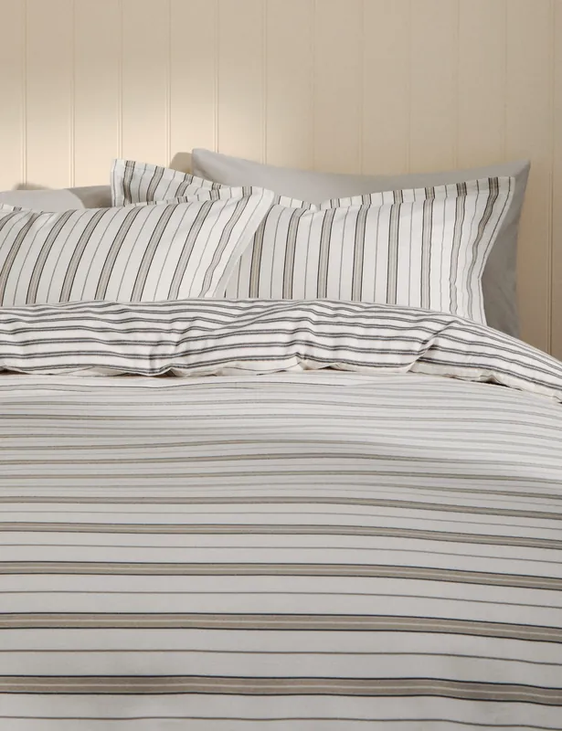 Hot Deal Pure Brushed Cotton Striped Bedding Set