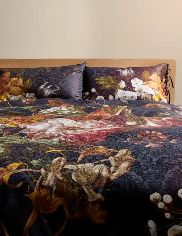 Sateen Floral Bedding Set Instant Buy