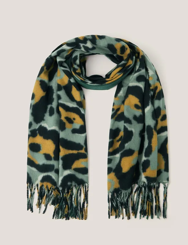 Crafted Knitted Animal Tassel Scarf