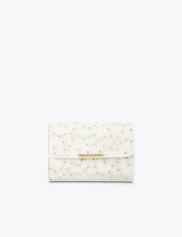 Direct From Factory Embroidered Flower Chain Strap Clutch Bag